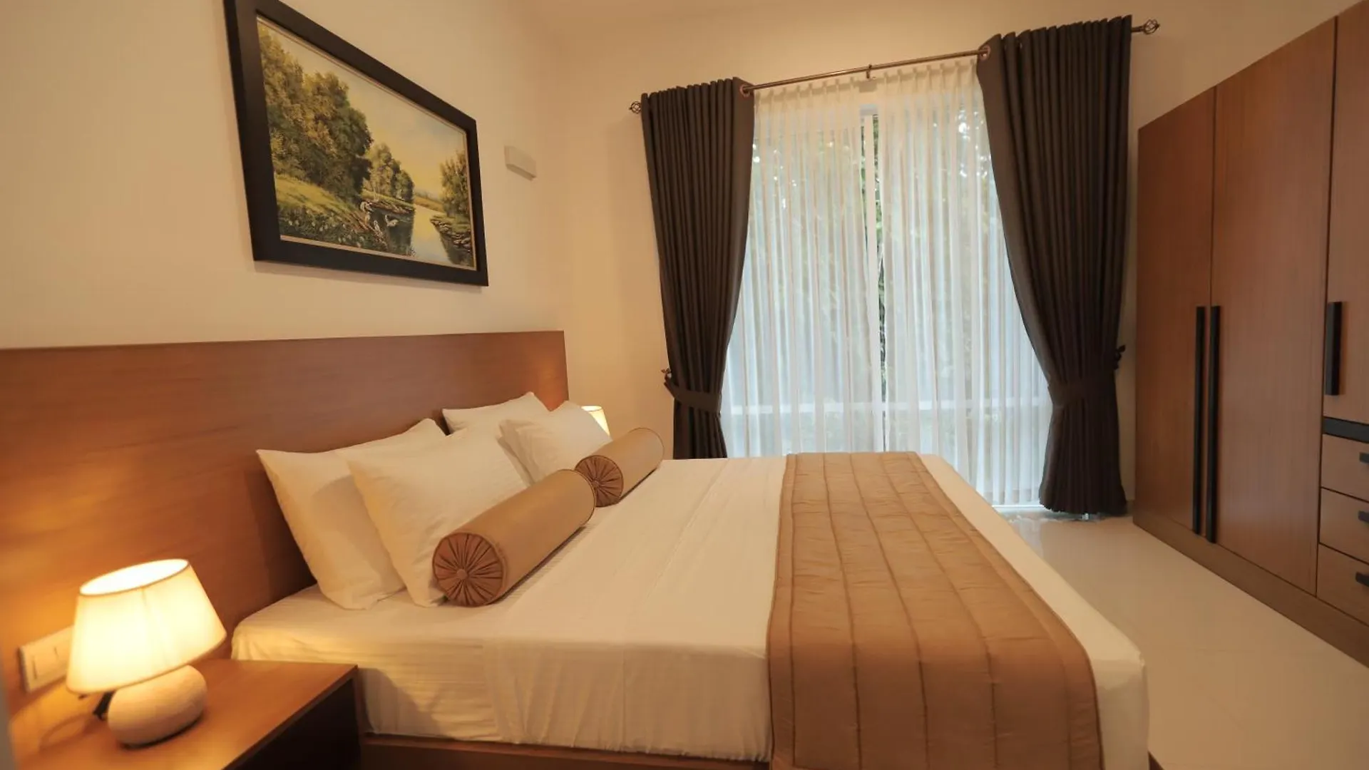 Lake Villas Premium Kandy Resort